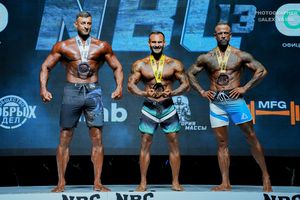 MEN'S PHYSIQUE МАСТЕРА +40